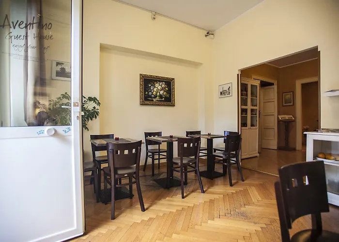 Aventino Oda ve Kahvaltı 4*