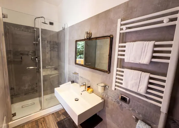 Ghr Aventino Inn